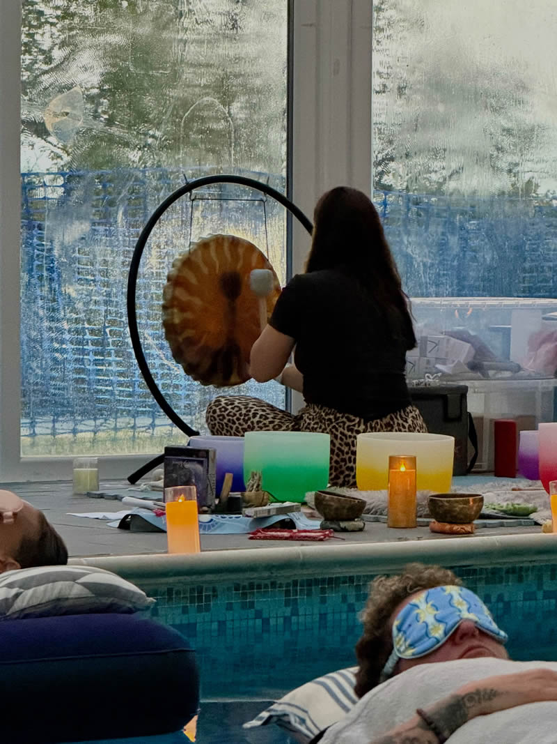 sounds being played in swimming pool during floating bed session